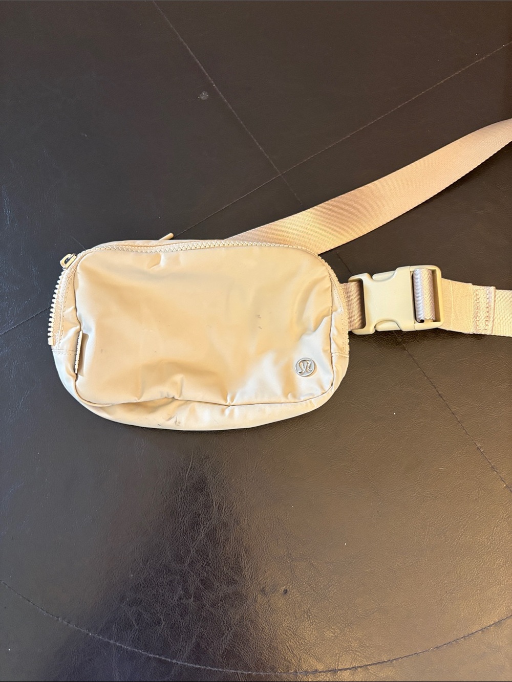lululemon athletica beige crossbody waist bag